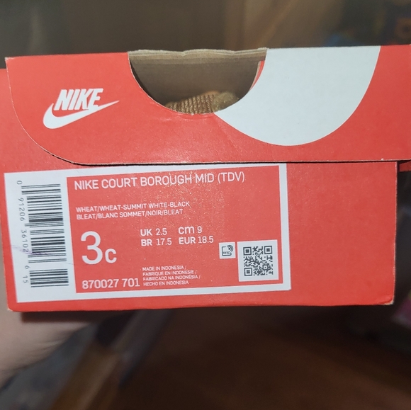 NWB! NIKE Court Borough Mid SIZE 3C for toddlers and babies - Picture 2 of 5